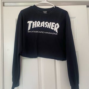 black cropped thrasher long sleeve